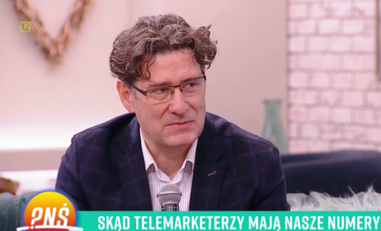 Jak pozbyć się natrętnych telefonów od telemarketerów? Mec. Tomasz Osiej gościem „Pytania na śniadanie”