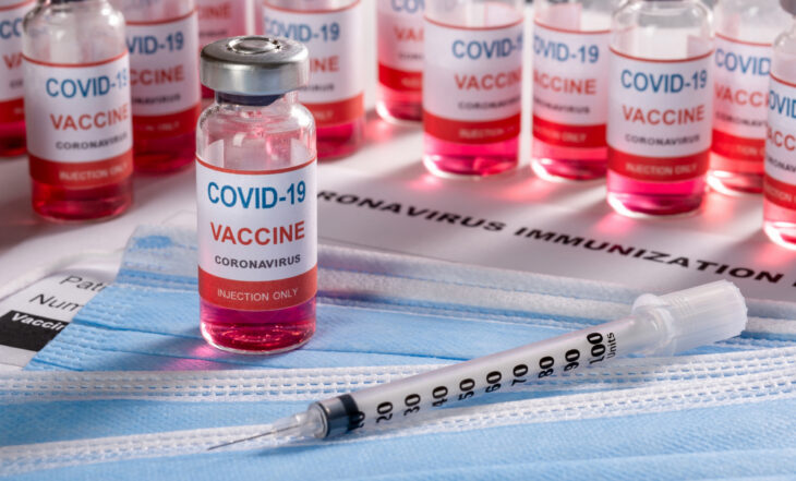 Szczepienia przeciw COVID-19 w zakładach pracy – stanowisko UODO
